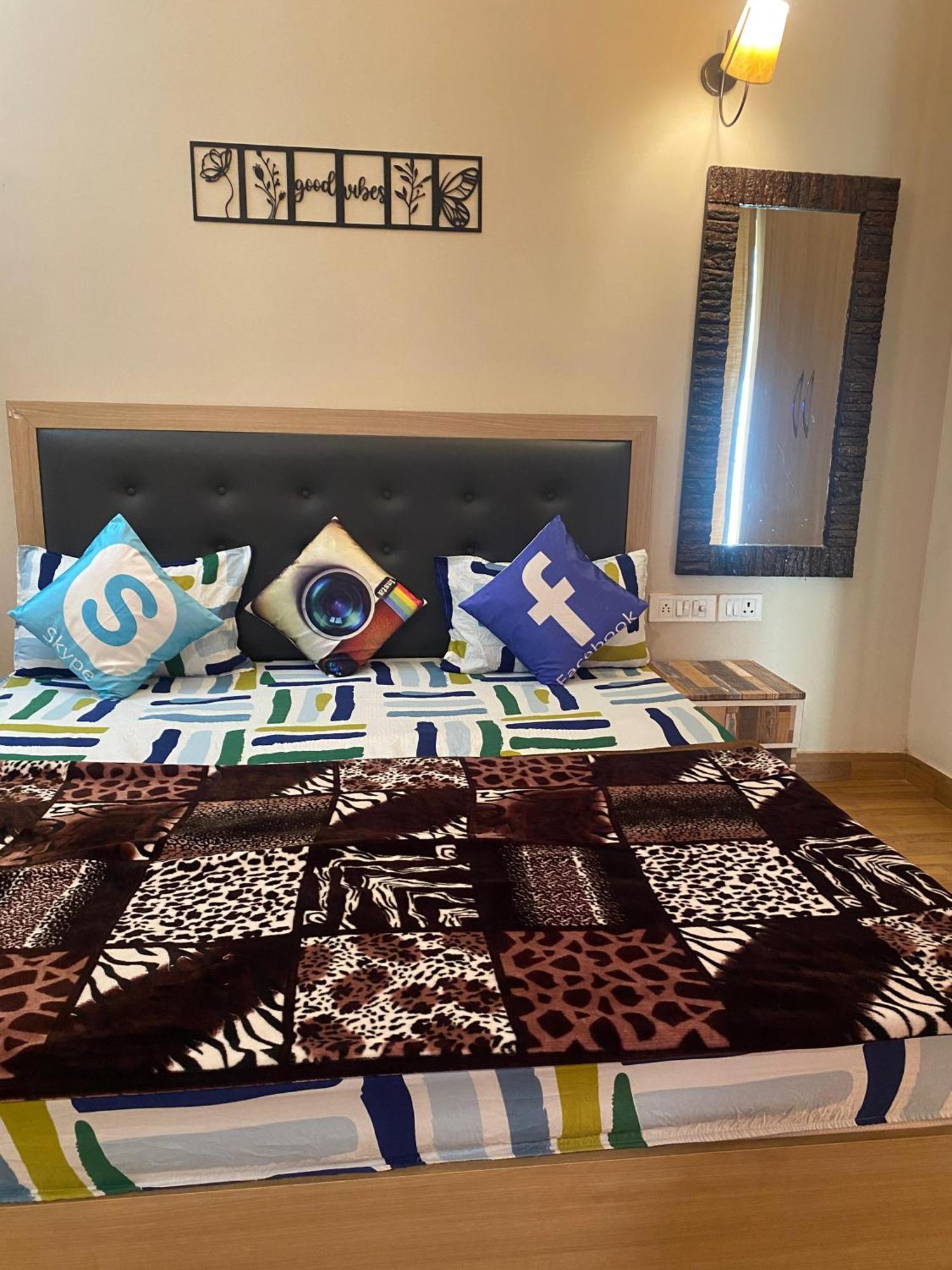 Dolce Dwell 27Th Floor Apartment نويدا المظهر الخارجي الصورة